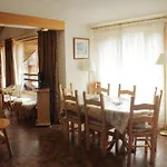 Apartment Val Pierre For 8 People Châtel